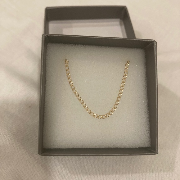 Gold neckless - Picture 1 of 3